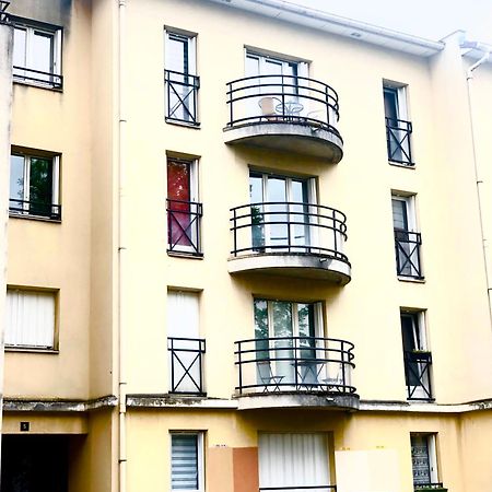 Superbe Appartement Tout Equipe, Le Nid D'Eva A Metz Gare, Parking Prive, Balcon, F2, 50M2, 3P Exterior photo