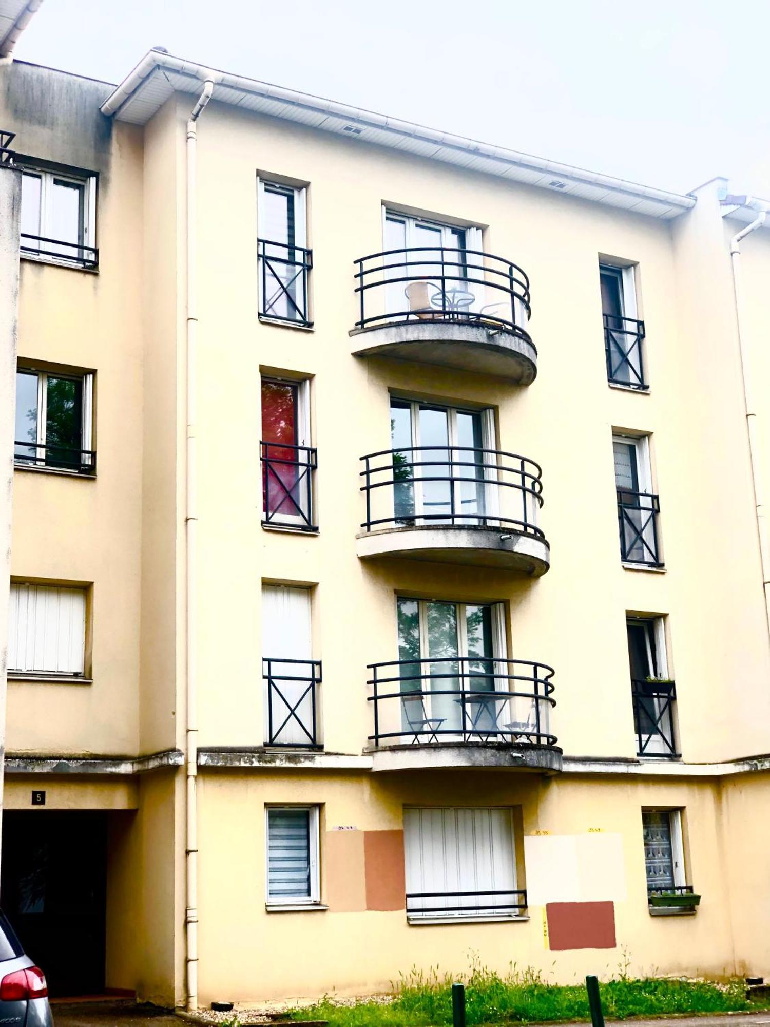 Superbe Appartement Tout Equipe, Le Nid D'Eva A Metz Gare, Parking Prive, Balcon, F2, 50M2, 3P Exterior photo